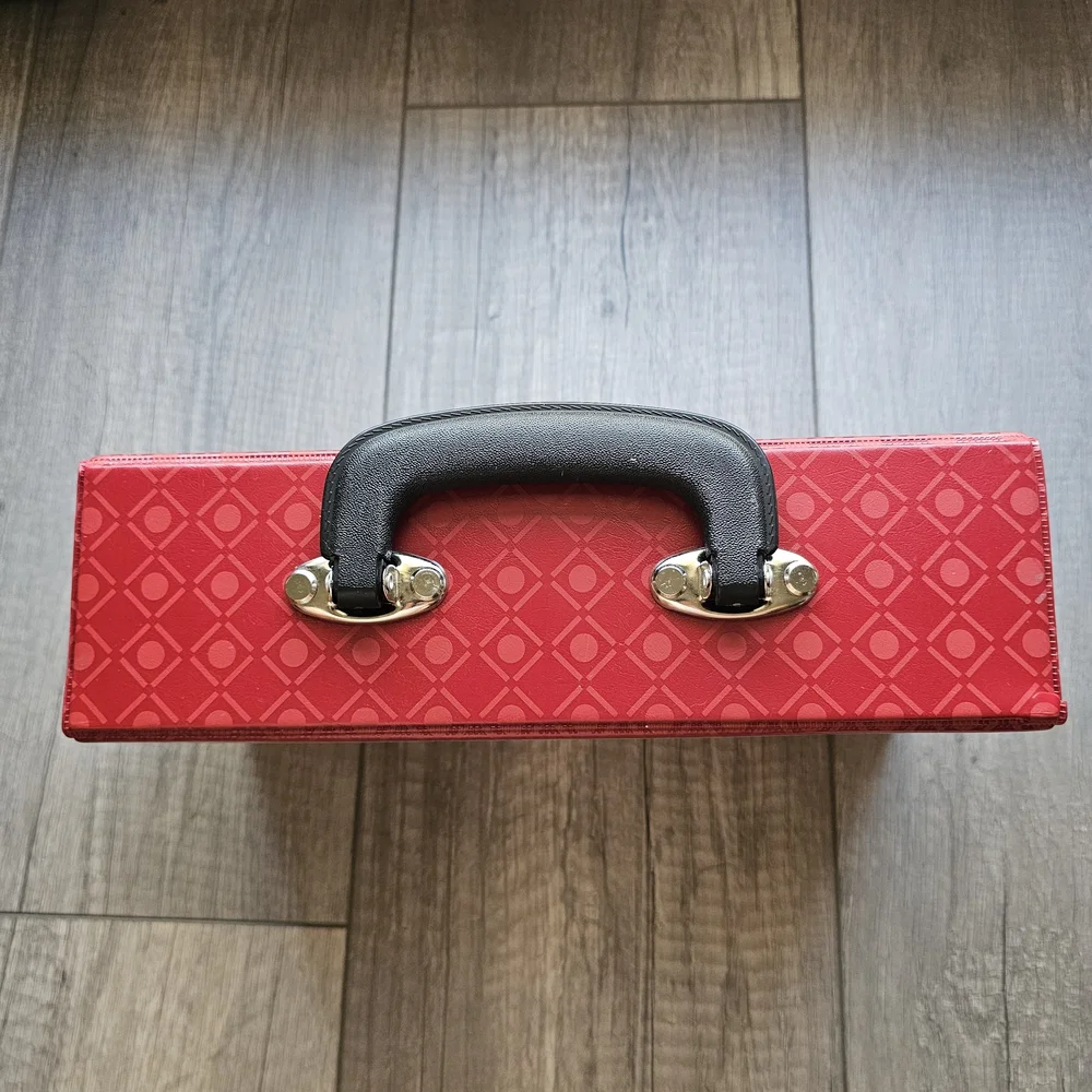 Red Mahjong Set with Green Accents - Picture 5 of 6